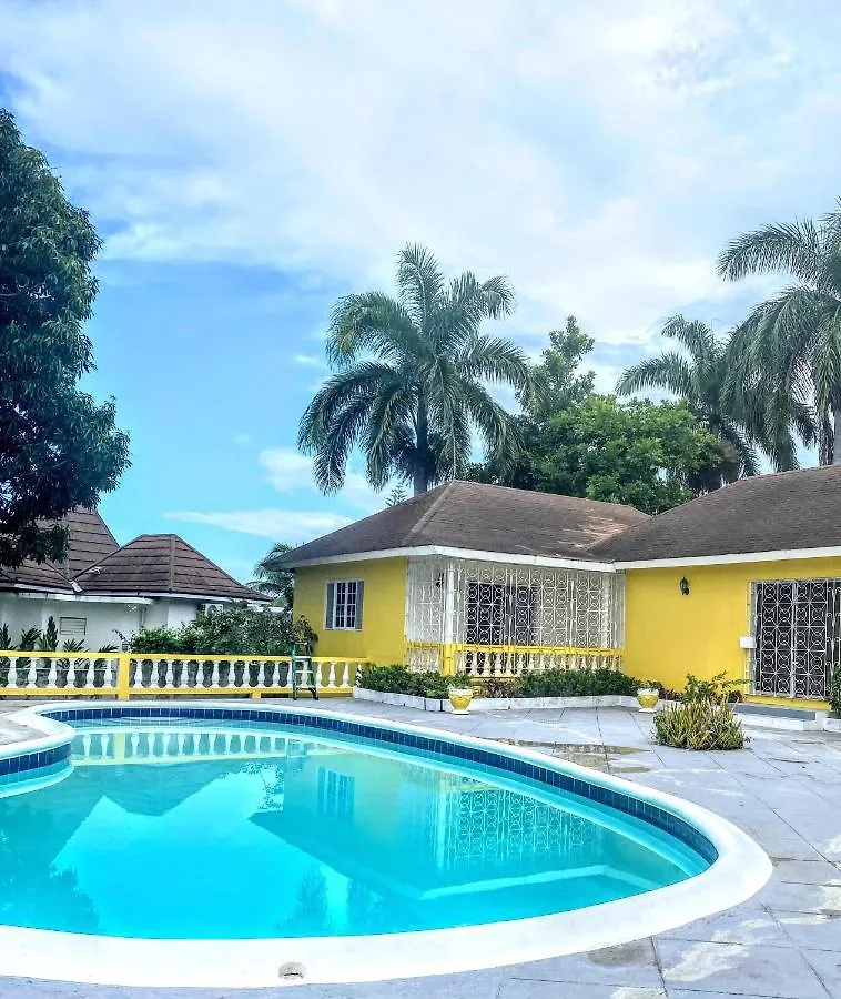 Yancey Largo Villa With Private Pool Montego Bay