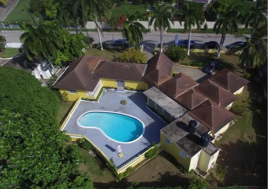 Yancey Largo Villa With Private Pool Montego Bay Jamaica