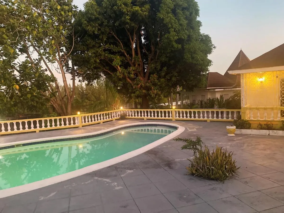 Yancey Largo Villa With Private Pool Montego Bay