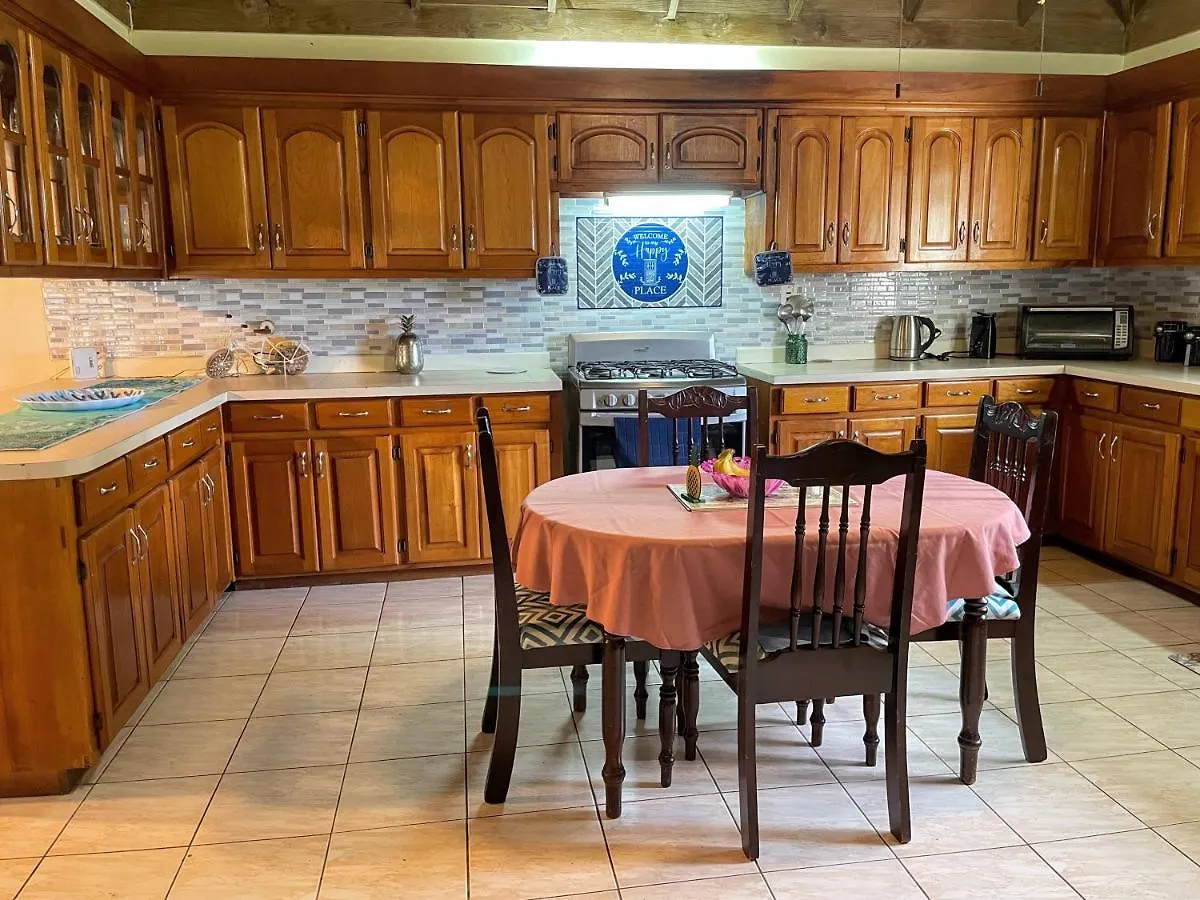 Yancey Largo Villa With Private Pool Montego Bay