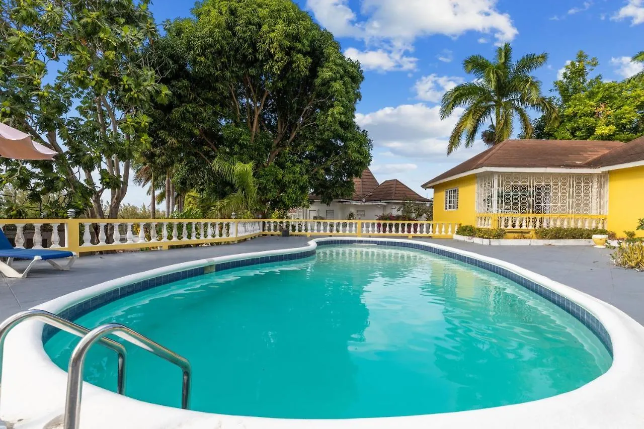 Yancey Largo Villa With Private Pool Montego Bay Jamaica