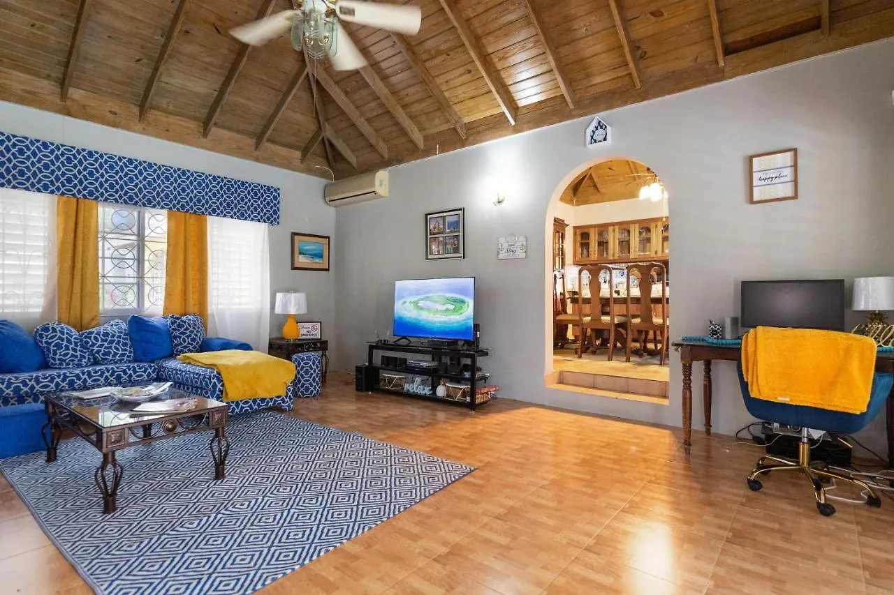 Yancey Largo Villa With Private Pool Montego Bay