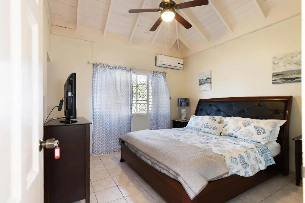 Yancey Largo Villa With Private Pool Montego Bay