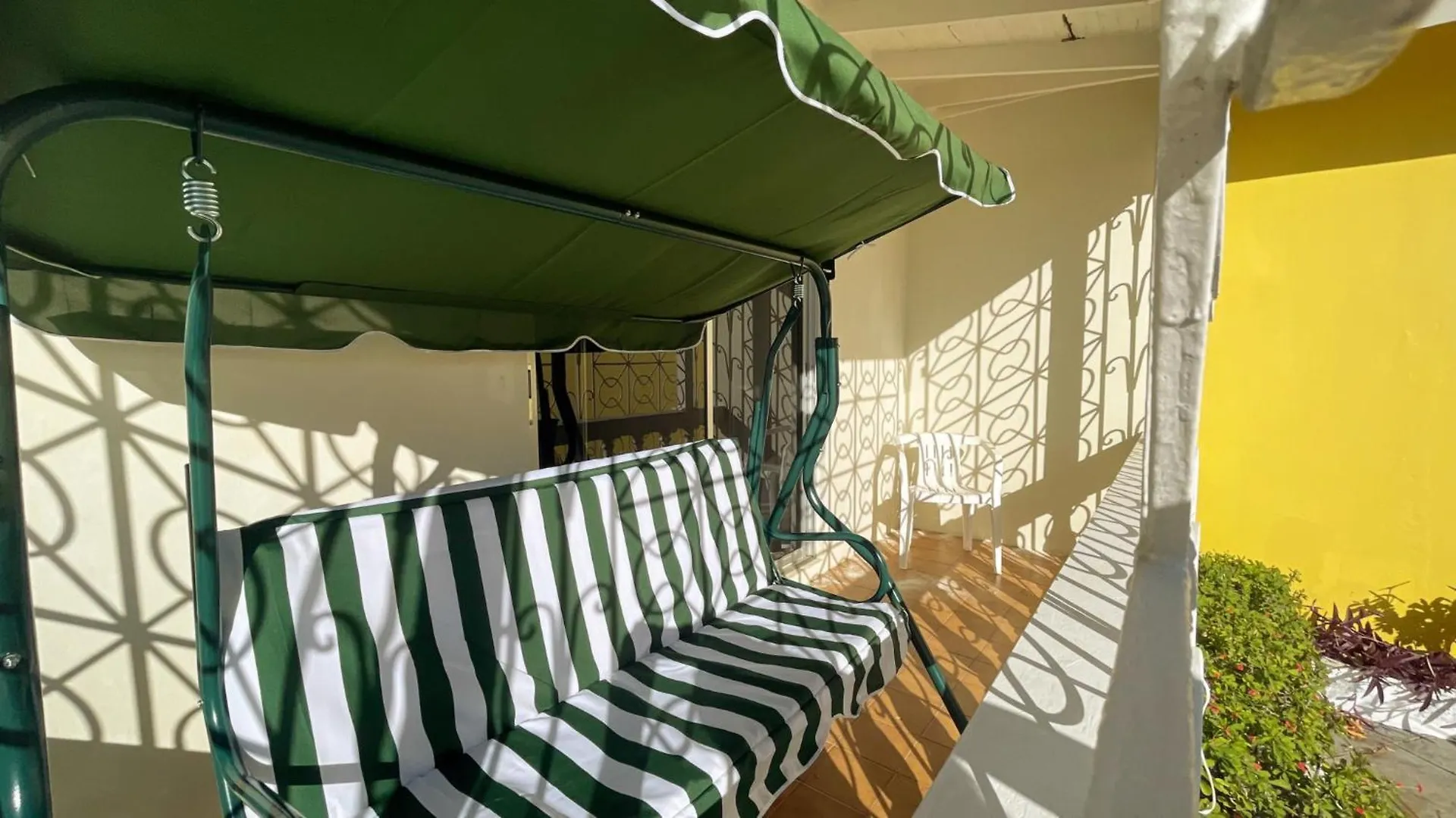 Yancey Largo Villa With Private Pool Montego Bay